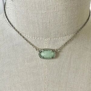 Kendra Scott Elisa light green necklace in SILVER